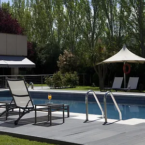 https://ac-hotel-sant-cugat-by-marriott.catalonia-hotels.com